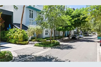 441 NE 5th Avenue #5, Fort Lauderdale, FL 33301 - Photo 1