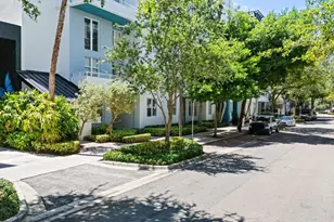 441 NE 5th Ave, Fort Lauderdale, FL 33301 - Photo 1