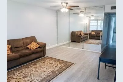 25 Upminster B #25, Deerfield Beach, FL 33442 - Photo 3