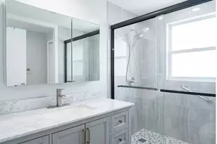 25 Upminster B, Deerfield Beach, FL 33442 - Photo 9