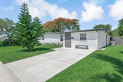 12063 Acapulco Avenue, Palm Beach Gardens, FL 33410 - Photo 5