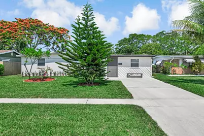 12063 Acapulco Avenue, Palm Beach Gardens, FL 33410 - Photo 1