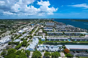 129 Lehane Terrace, North Palm Beach, FL 33408 - Photo 17