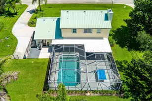1401 Mallard Ct, Fort Pierce, FL 34982 - Photo 5