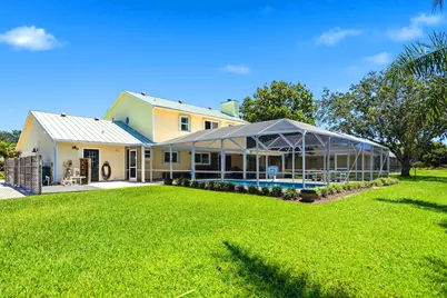 1401 Mallard Court, Fort Pierce, FL 34982 - Photo 9