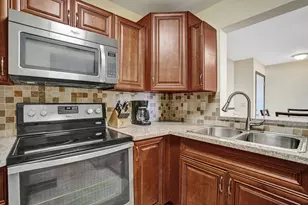 1350 SE 3rd Ave, Dania Beach, FL 33004 - Photo 25