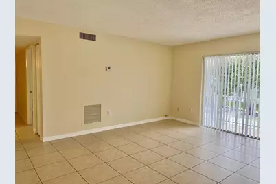 405 Executive Center Drive #208, West Palm Beach, FL 33401 - Photo 7