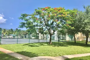 405 Executive Center Dr, West Palm Beach, FL 33401 - Photo 27