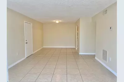 405 Executive Center Drive #208, West Palm Beach, FL 33401 - Photo 3
