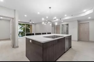 1805 N Flagler Dr, West Palm Beach, FL 33407 - Photo 3