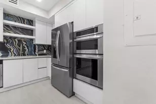 1805 N Flagler Dr, West Palm Beach, FL 33407 - Photo 5