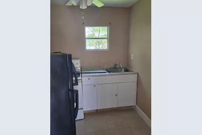 815 Silver Beach Road #B, Lake Park, FL 33403 - Photo 3