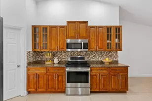 3041 SE Wake Rd, Port Saint Lucie, FL 34984 - Photo 11