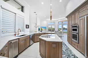 14474 Cypress Island Cir, Palm Beach Gardens, FL 33410 - Photo 11