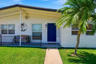 917 W Drew St, Lantana, FL 33462 - Photo 5
