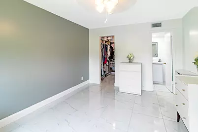 10331 Sunrise Lakes Boulevard #302, Sunrise, FL 33322 - Photo 15