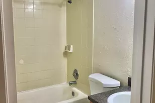 6031 10th Ave N, Greenacres, FL 33463 - Photo 9