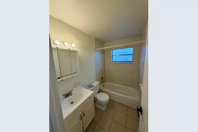 2915 SW 17th Street #A-b, Fort Lauderdale, FL 33312 - Photo 3