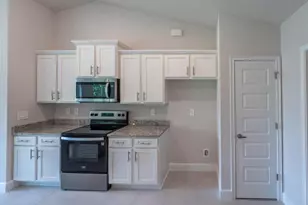 7903 Penny Ln, Fort Pierce, FL 34951 - Photo 7