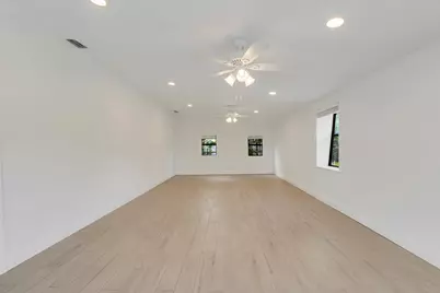 816 Juniper Drive, North Palm Beach, FL 33408 - Photo 15
