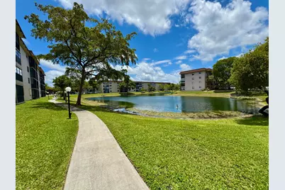 4930 E Sabal Palm Boulevard #107, Tamarac, FL 33319 - Photo 23