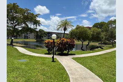 4930 E Sabal Palm Boulevard #107, Tamarac, FL 33319 - Photo 17