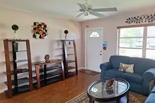 4972 Royal Ct S, West Palm Beach, FL 33415 - Photo 5