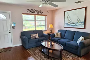 4972 Royal Ct S, West Palm Beach, FL 33415 - Photo 7