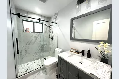 625 W Tropical Way, Plantation, FL 33317 - Photo 5