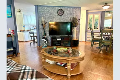 8011 SE Homestead Avenue, Hobe Sound, FL 33455 - Photo 11