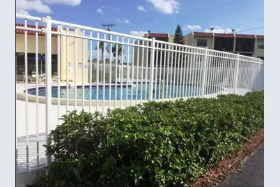 2050 Oleander Boulevard #4-206, Fort Pierce, FL 34950 - Photo 5
