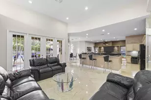 1437 NW 102nd Dr, Coral Springs, FL 33071 - Photo 11