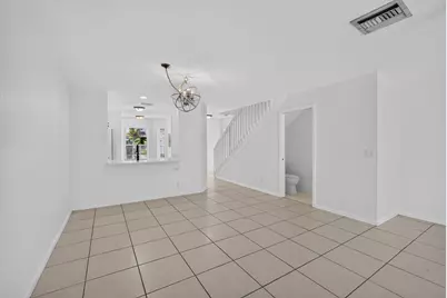 946 Summit Lake Drive, West Palm Beach, FL 33406 - Photo 15