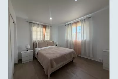 210 NE 5th Avenue, Dania Beach, FL 33004 - Photo 15