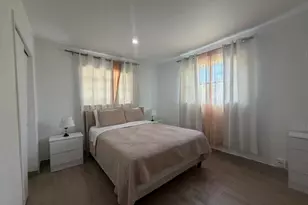 210 NE 5th Ave, Dania Beach, FL 33004 - Photo 15