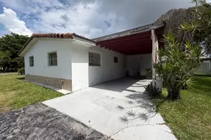 210 NE 5th Ave, Dania Beach, FL 33004 - Photo 3