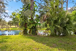 1303 Lakeview E, Royal Palm Beach, FL 33411 - Photo 15