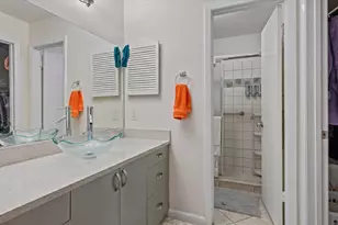 1303 Lakeview E, Royal Palm Beach, FL 33411 - Photo 9