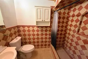 424 NE 72nd St, Miami, FL 33138 - Photo 11