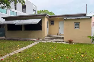 424 NE 72nd St, Miami, FL 33138 - Photo 15