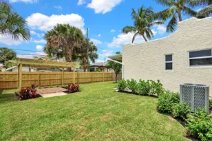 842 Selkirk St, West Palm Beach, FL 33405 - Photo 27