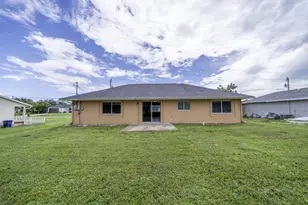 4306 11th St SW, Lehigh Acres, FL 33976 - Photo 17