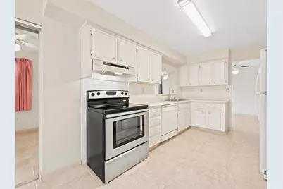 8400 Sunset Strip, Sunrise, FL 33322 - Photo 7