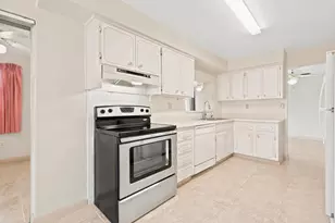 8400 Sunset Strip, Sunrise, FL 33322 - Photo 7