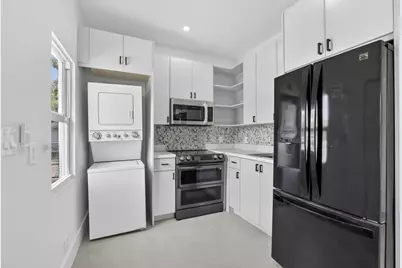 621 NW 3rd Avenue, Pompano Beach, FL 33060 - Photo 5