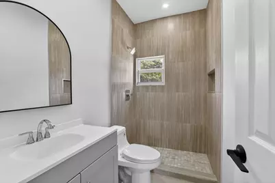 621 NW 3rd Avenue, Pompano Beach, FL 33060 - Photo 13