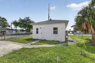 621 NW 3rd Ave, Pompano Beach, FL 33060 - Photo 25