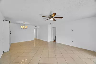 134 S Cypress Road #425, Pompano Beach, FL 33060 - Photo 27
