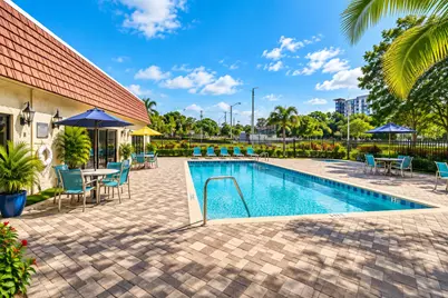 134 S Cypress Road #425, Pompano Beach, FL 33060 - Photo 21