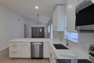 8101 Sweetbriar Way, Boca Raton, FL 33496 - Photo 5